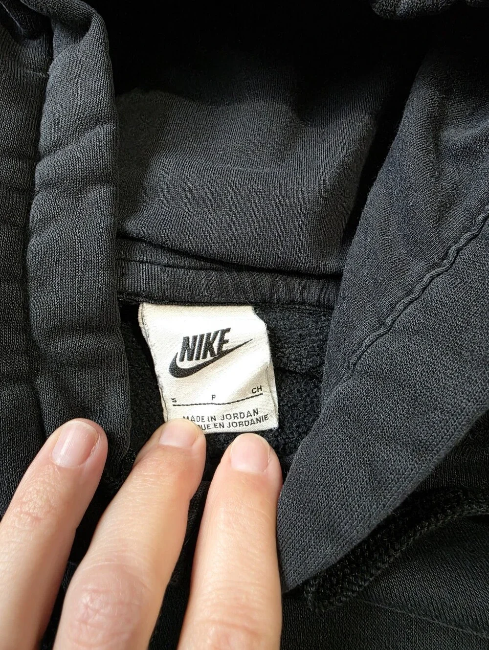Nike Cropped Oversized Pullover Hoodie with Small Logo